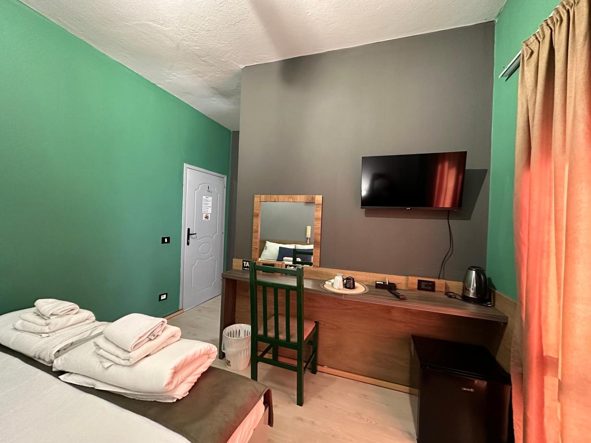 Cabare Apartments&rooms Appartement *