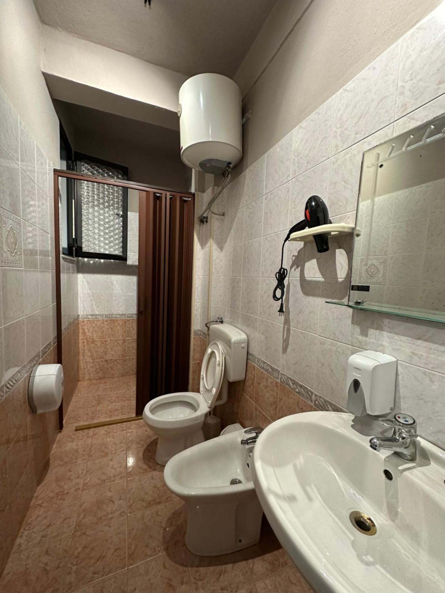 Cabare Apartments&rooms *
